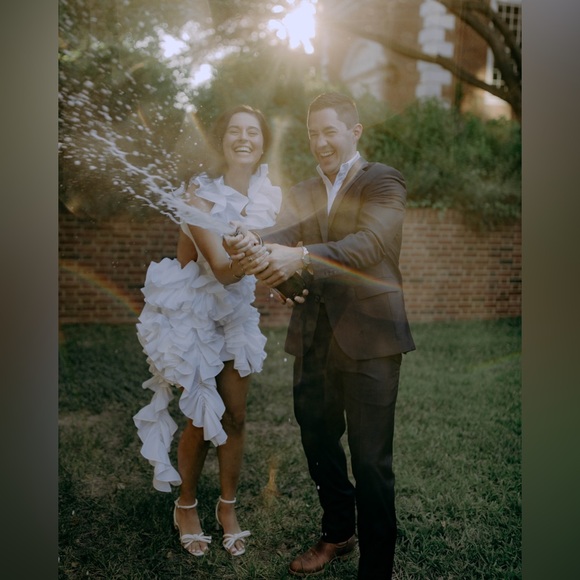 Aknvas Open-Back Ruffled Mini White - Picture 8 of 8